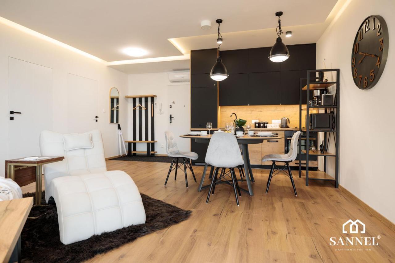 Apartament Prestige Z Dostepem Do Basenow,Strefy Saun,Jacuzzi - Pinea Apartments Pobierowo-Sannel Apartments For Rent Exteriör bild