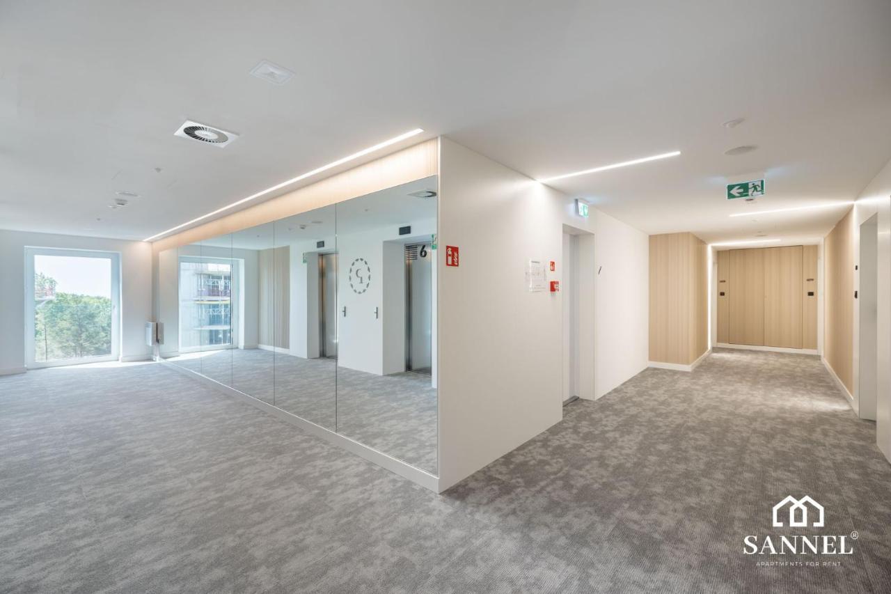 Apartament Prestige Z Dostepem Do Basenow,Strefy Saun,Jacuzzi - Pinea Apartments Pobierowo-Sannel Apartments For Rent Exteriör bild